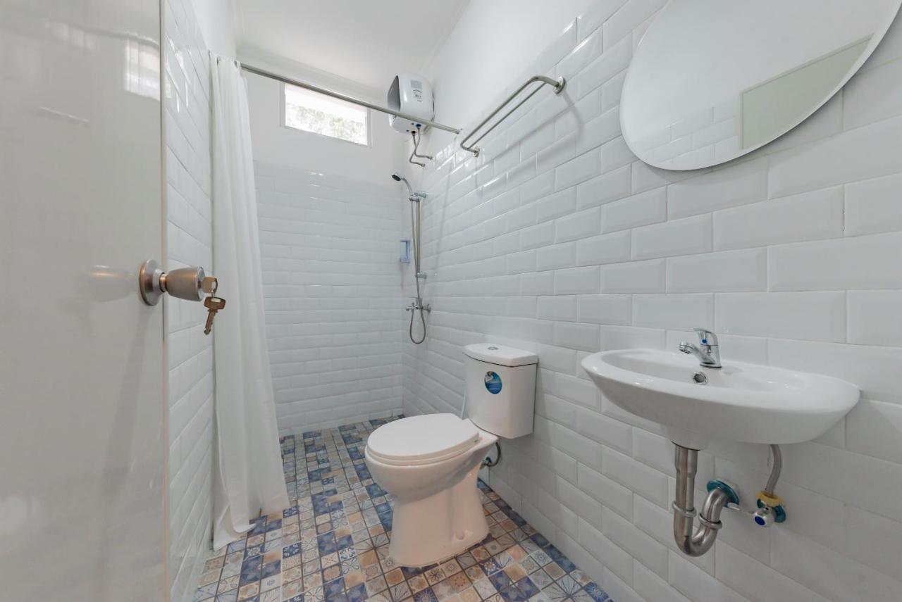 Reddoorz Plus Near Surapati Core Bandung Pokój zdjęcie