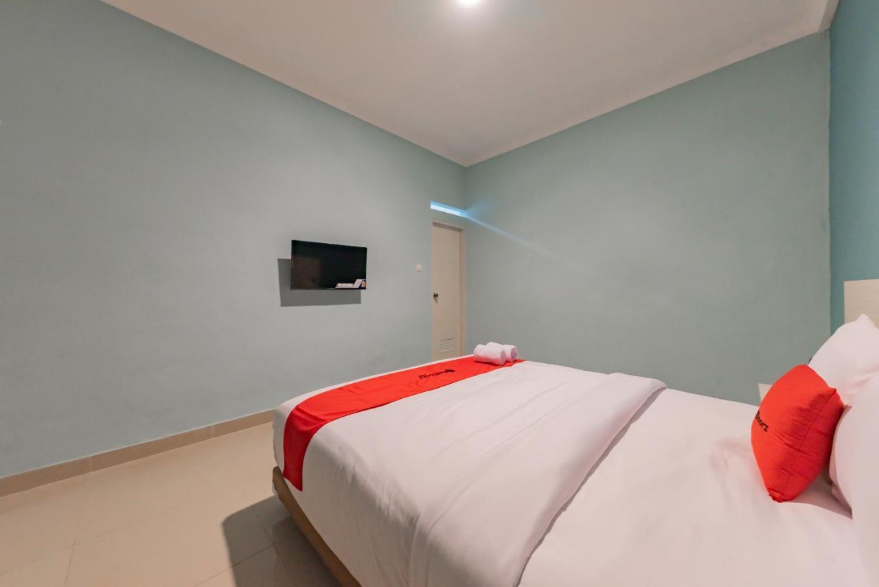 Reddoorz Plus Near Surapati Core Bandung Zewnętrze zdjęcie